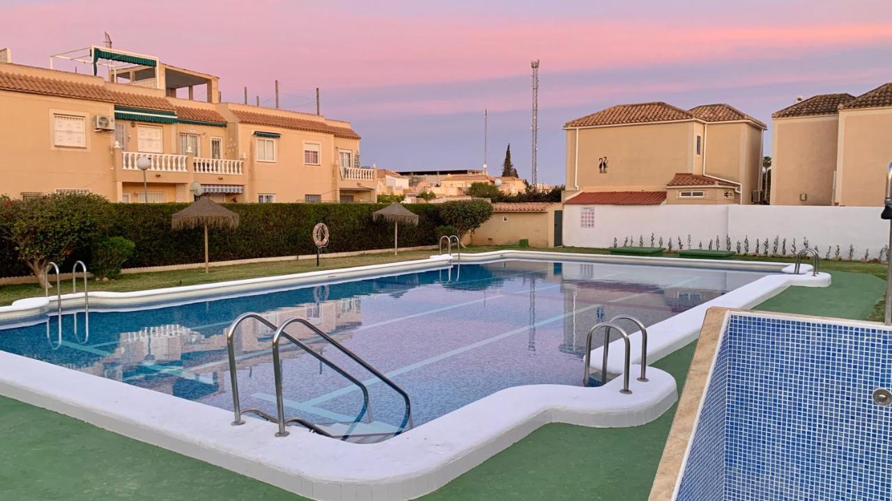 Holiday House טורבייחה מראה חיצוני תמונה