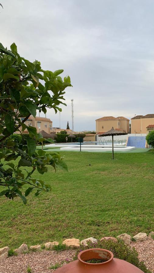 Holiday House טורבייחה מראה חיצוני תמונה